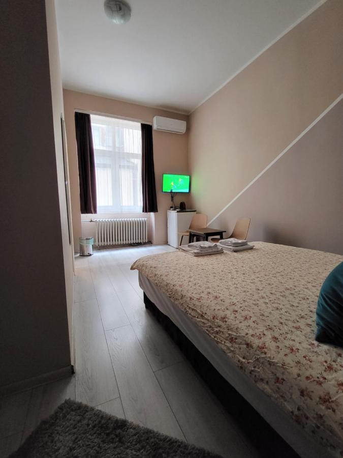 Hostel Fine Beograd Eksteriør billede