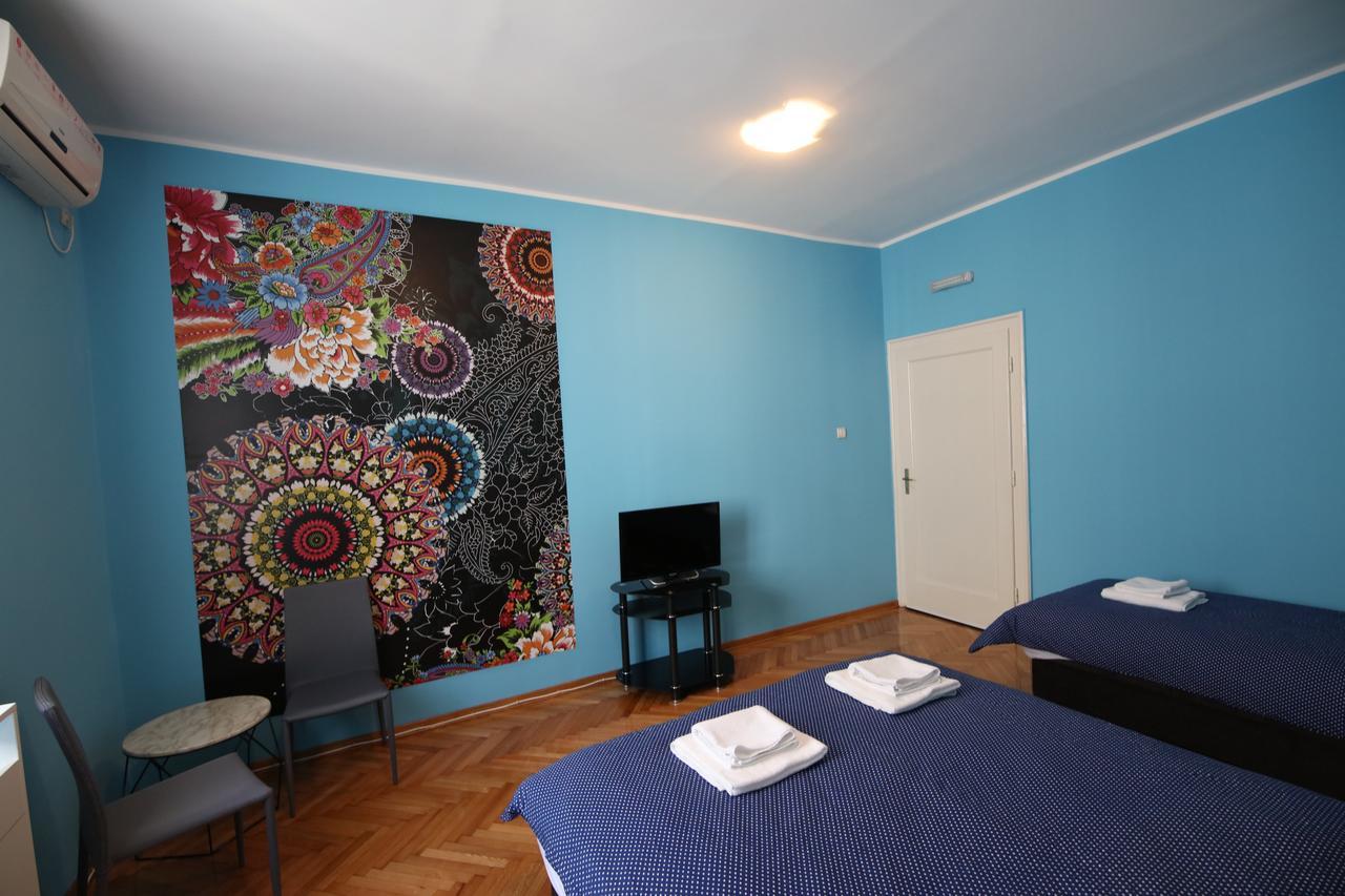 Hostel Fine Beograd Eksteriør billede