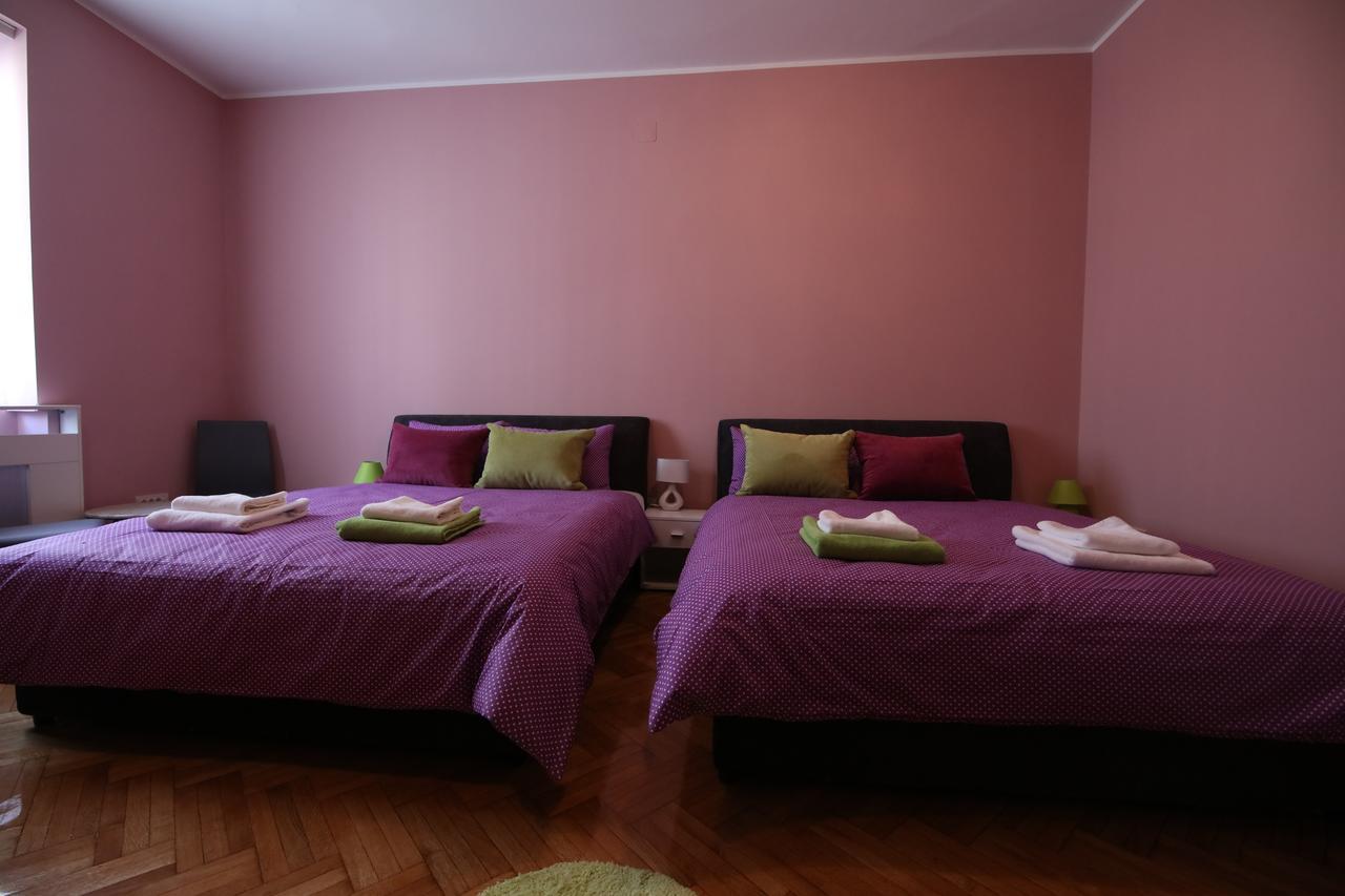 Hostel Fine Beograd Eksteriør billede