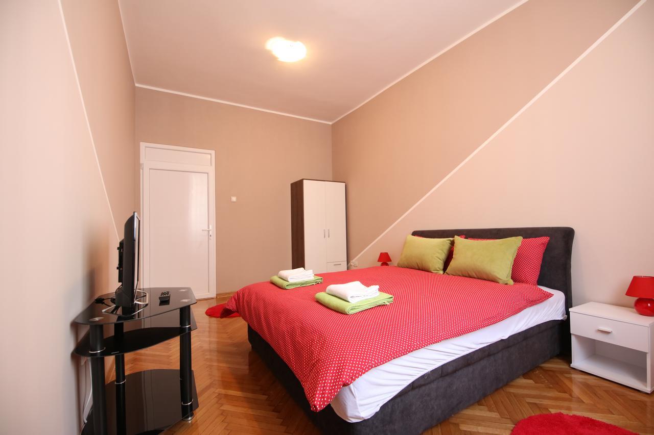 Hostel Fine Beograd Eksteriør billede