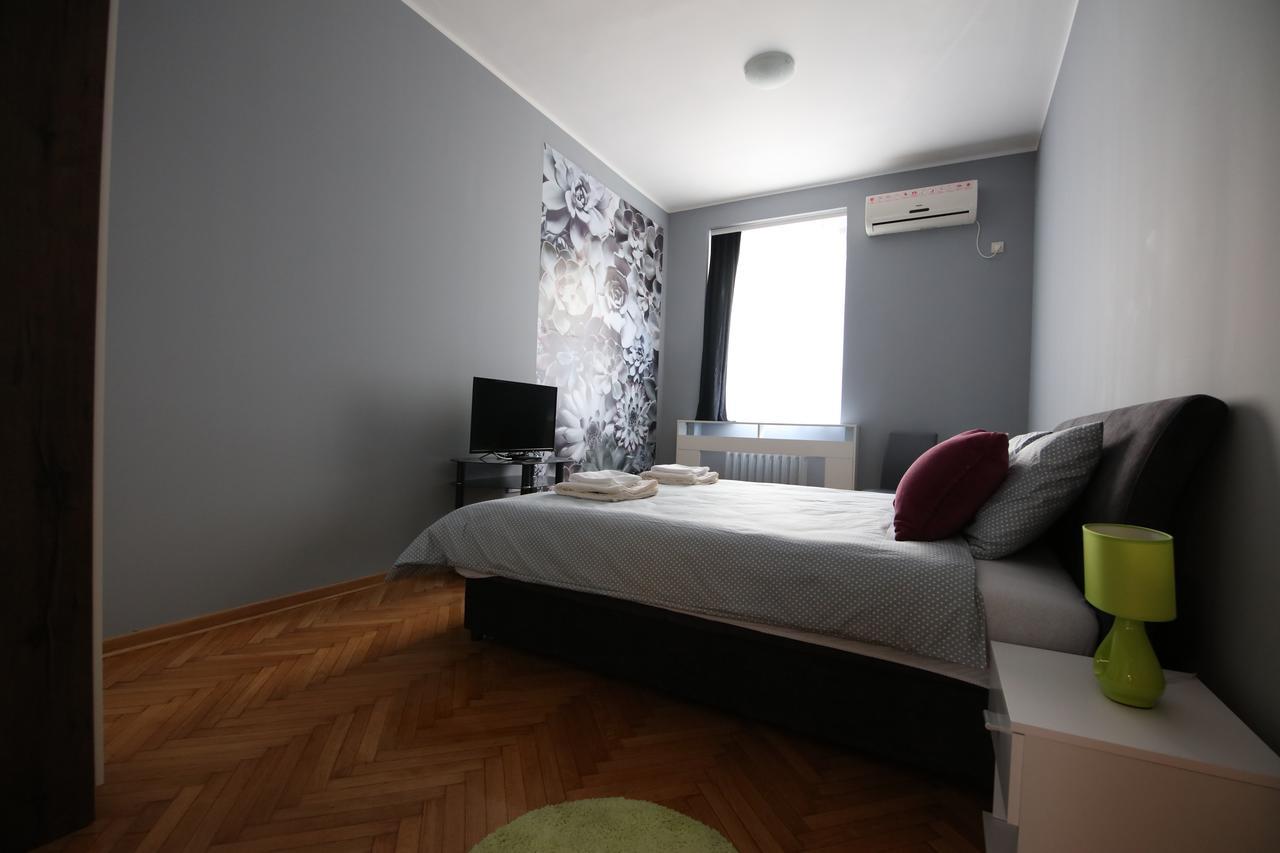 Hostel Fine Beograd Eksteriør billede