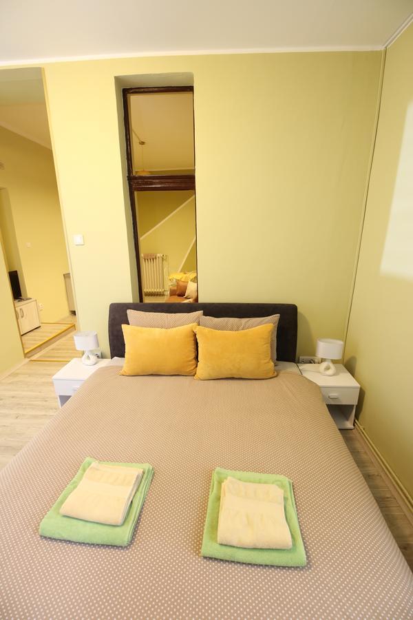 Hostel Fine Beograd Eksteriør billede