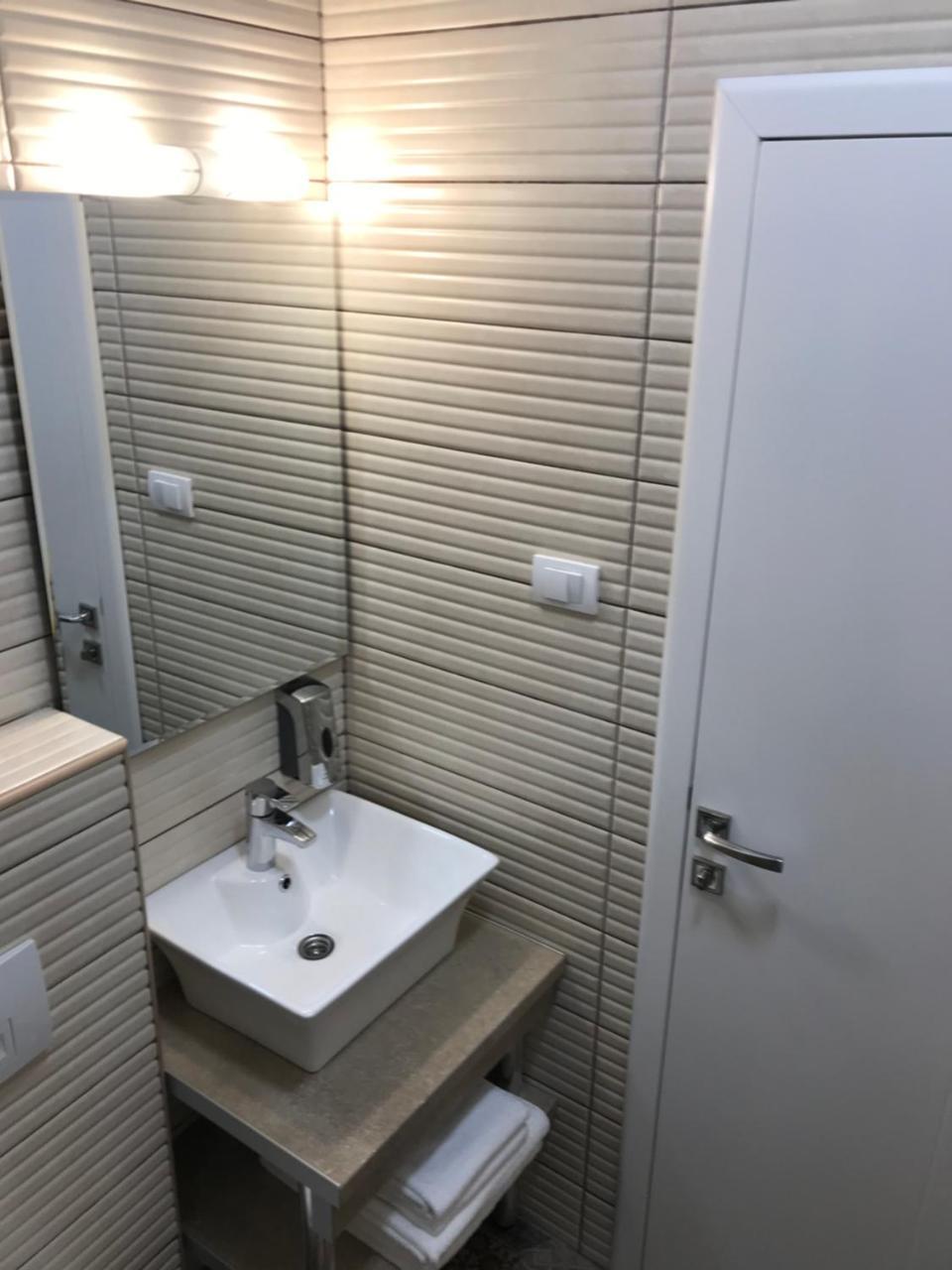 Hostel Fine Beograd Eksteriør billede